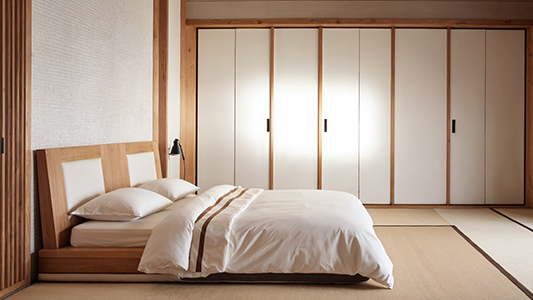 Japandi-style bedroom - how to create a minimalist oasis of peace?